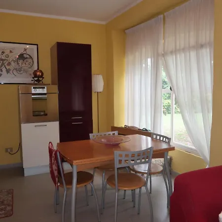 Locazione Turistica Casa Del Castello - Sgv101