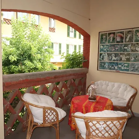 Appartamento Locazione Turistica Casa Del Castello - Sgv101